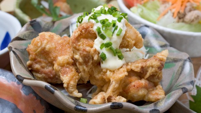 ボリュームたっぷり【宮崎風チキン南蛮】は、ご飯がすすむこと間違いなし！