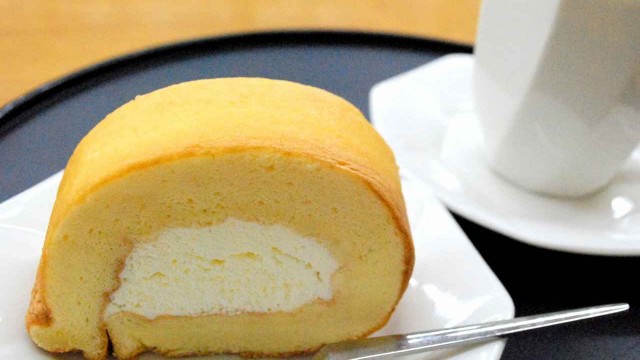 スウィーツ女子ならハズせない☆しっとりロールケーキ♪